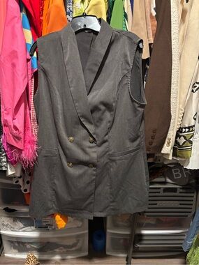 SHEIN Charcoal Double-Breasted Sleeveless Blazer Vest